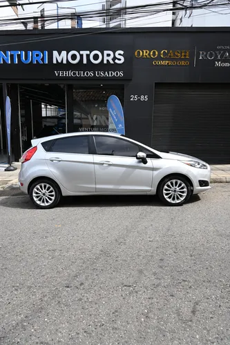 Ford Fiesta 1.6 Hatchback Titanium