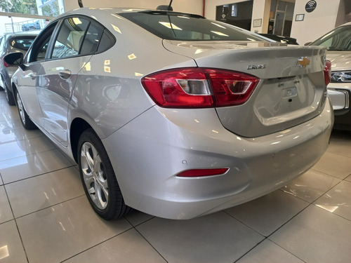 Imagen 17 de 25 de Chevrolet Cruze 4p 1.4 Turbo Lt At - Mr