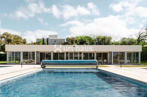 Alquiler Apartamento Cuatro Dormitorios Playa Brava Forest Tower I