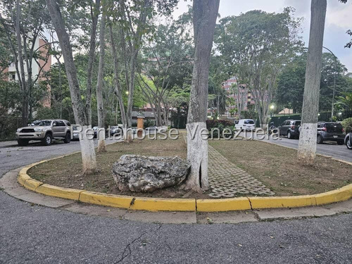 Apartamento Remodelado En Alquiler La Alameda De 154.05 Mtrs2 Pd