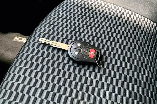 Nissan March 2022