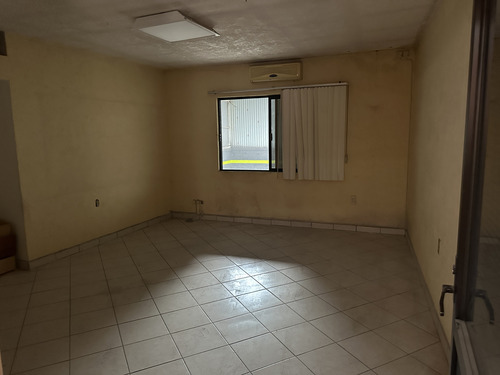 Local Comercial En Venta Col . El Refugio Gómez Palacio Durango
