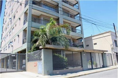 Departamento En  Venta En Pilar Centro