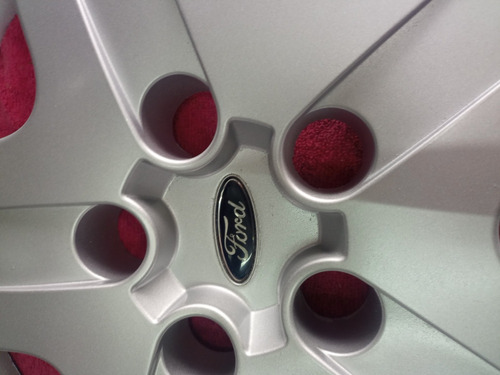 Tapón Copa Polvera De Ford Focus Rin 16 (Usado)