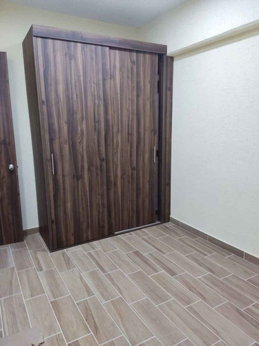 Departamento En Venta En Calle Plan De San Luis #· 46 Colonia San Lorenzo La Cebada En Xochimilco. Cerca Glorieta Vaqueritos, Prolongación División Del Norte, Tec De Monterrey. Fl19-za
