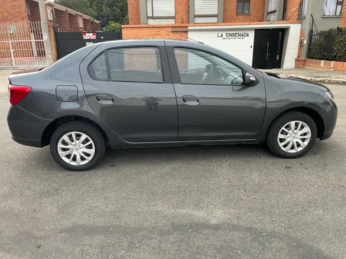 Renault Logan 1.6 Expression