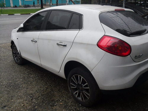 Peças Fiat Bravo Essence 1.8 Flex 16v 5p 2014 - Sucata