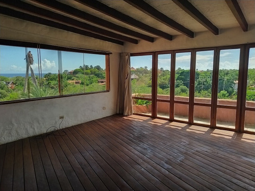 Imagen 5 de 14 de Casa Tipo Posada De 4 Apartamentos Con Vista