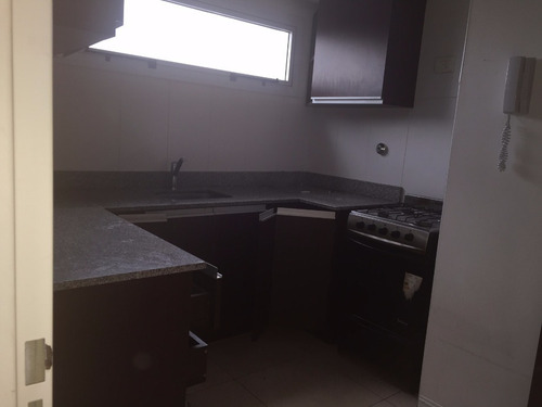Imagen 2 de 13 de Departamento En Venta En Lanus Este