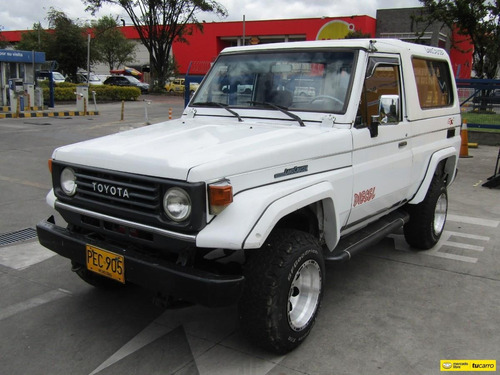 Toyota Land Cruiser Macho Mt 2.7 4x4 Diesel