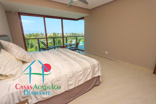Cad La Isla Emerald J5. De Playa. Terraza Frontal Con Vista A Los Jardines Y Albercas