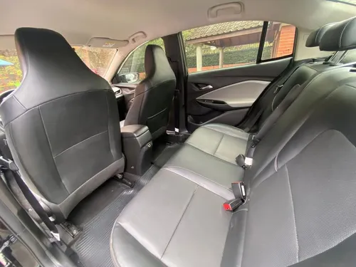 Chevrolet Onix 1.0T Premier Sedan At