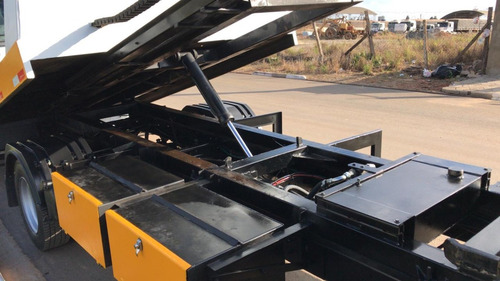 Caminhao Guincho Plataforma Vw 8160 2016 Asa Delta Cab Sup