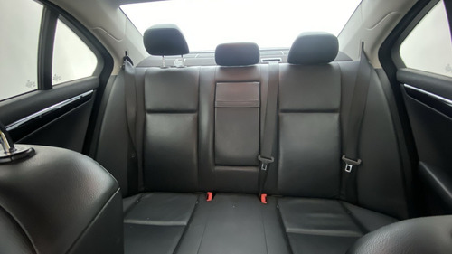 Imagen 15 de 25 de Mercedes Benz Clase C180 Kompressor