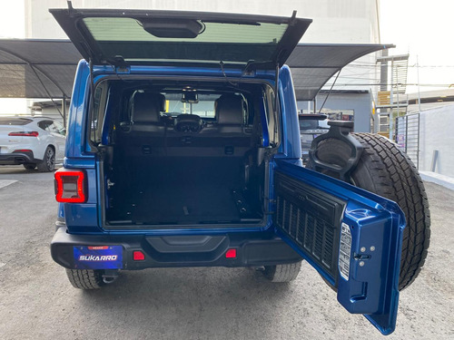 Jeep Wrangler 3.7 Unlimited Sahara 3.6 4x4 At