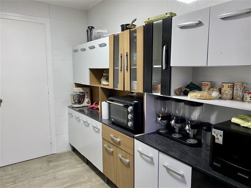 Amplio Departamento Remodelado En Recreo