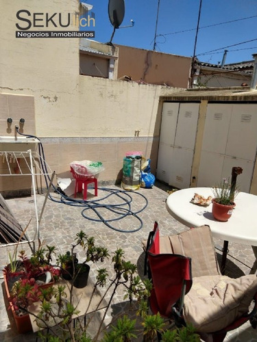 Imagen 2 de 8 de Ph En Venta En Zona 2