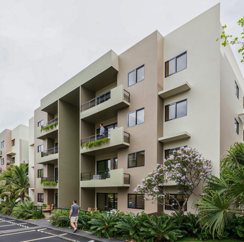 Apartamentos En Construccion En El Km 14 De La Autopista Duarte