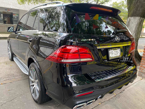 Imagen 8 de 15 de Mercedes-benz Clase Gle 2016 5.5l Suv 63 Amg At