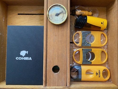 Imagen 2 de 4 de Humidor De Tabacos Habanos Coleccion Cohiba Accesorios Zippo
