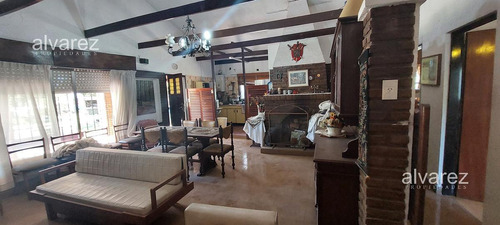 Imagen 26 de 30 de Venta Casa 3 Dormitorios Francisco Álvarez Con Cochera