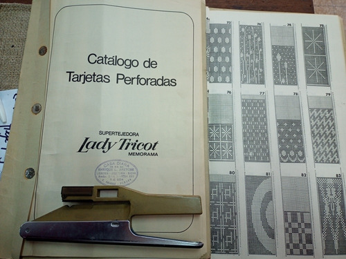 Perforadora  De Tarjetas Lady Tricot / Singer + Manuadiseños