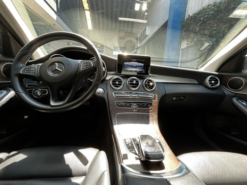 Mercedes-Benz Clase C 2.0 C 200 Exclusive At