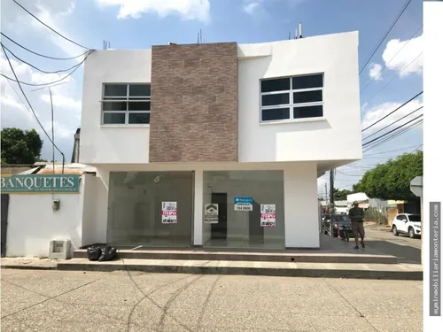 Arrienda Local En La 32 Con 7 Y 8
