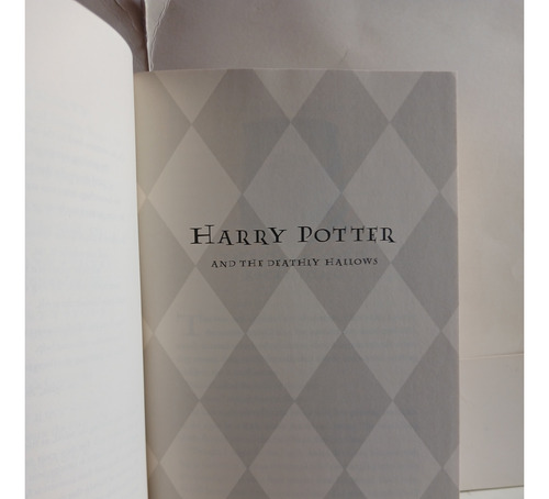 Harry Potter And The Deathly Hallows J. K. Rowling (Usado)