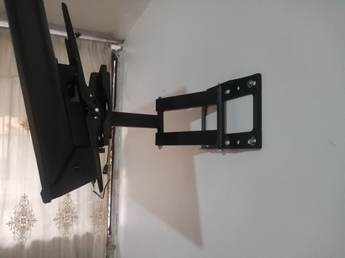Imagen 4 de 5 de Televisor Hyundai 32 Smart Tv