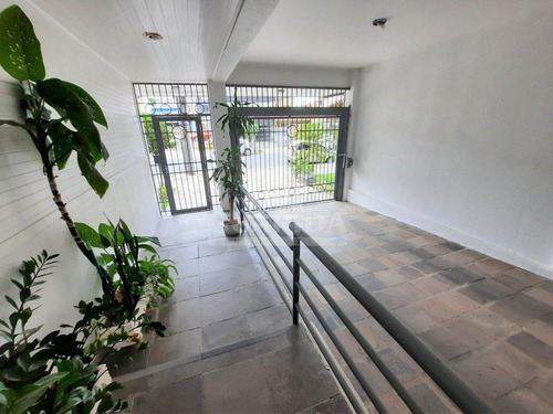 Imagem 13 de 16 de Conjunto/sala Comercial Para Aluguel, 1 Vaga, Petropolis - Porto Alegre/rs - 8558