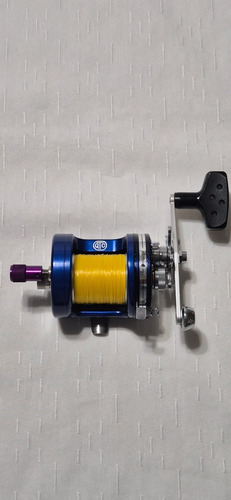 Reel Abu Garcia 6500 Monochrome Qtc Azul Derecho