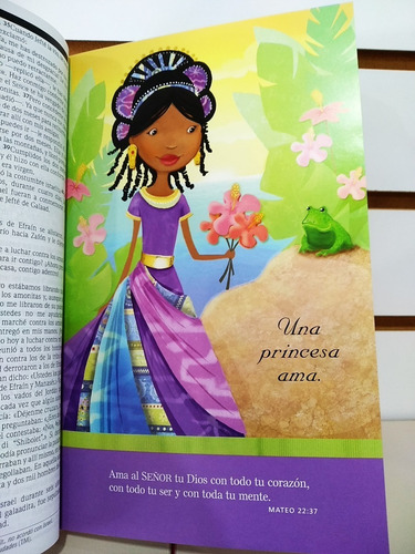 Imagen 7 de 10 de Biblia Princesa Para Niñas (6 A 9 Años) Nvi Tapa Dura Rosa