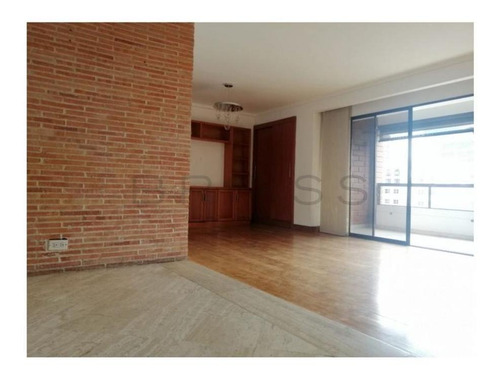 Imagen 1 de 16 de Apartamento En Venta En Medellín El Poblado. Cod 50786
