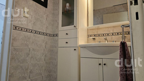 Casa En Venta 4 Dormitorios, Pileta, Cochera Triple Ideal Comercial