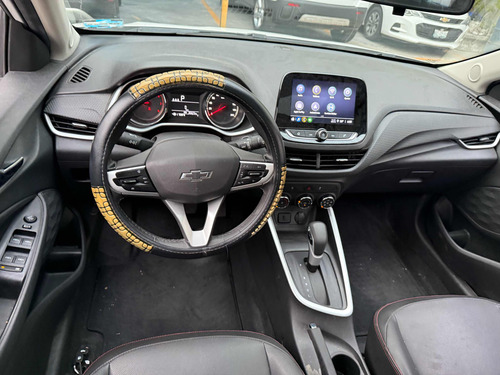 Chevrolet Onix 1.0T Premier Red Line At