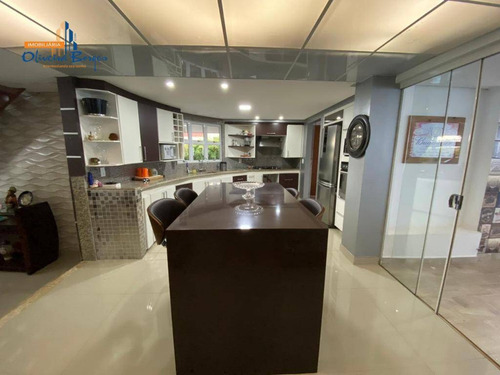 Sobrado Com 4 Dormitórios À Venda, 330 M² Por R$ 800.000 - Residencial Rose S Garden - Anápolis/go - So0170