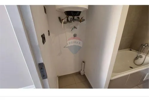 Arriendo Cómodo Dpto. 1 Dormitorio En Av. Ecuador