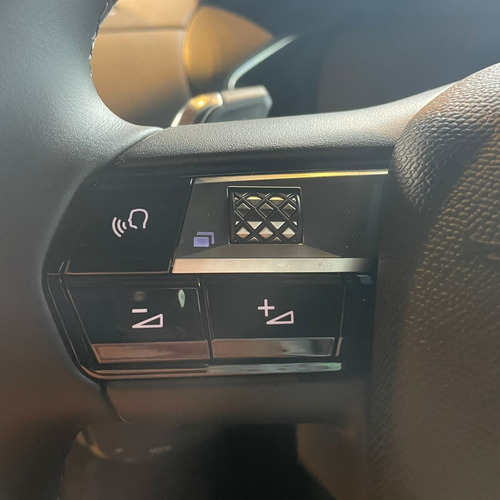 Imagen 9 de 16 de Ds 3 Crossback Puretech 155 Rivoli At8