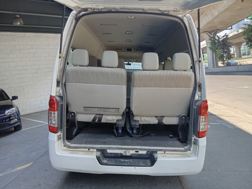 Nissan Urvan 2.5 15 Pas Amplia Aapack Seg Mt