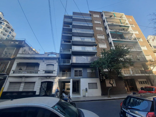 Departamento De Un Dormitorio Con Balcón. Zona Centro, Rosario