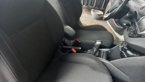 Peugeot 208 1.2 Turbo