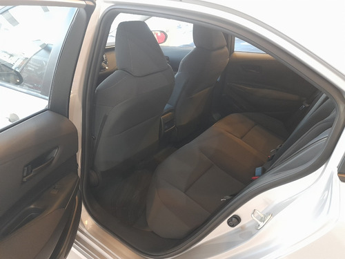 Imagen 8 de 15 de Toyota Corolla Xli 2.0 Mt My 22 Gi