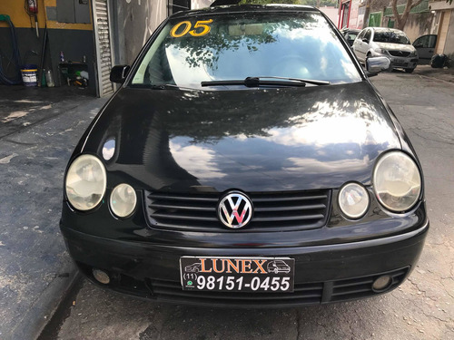 Imagem 2 de 10 de Volkswagen Polo 2005 1.6 5p