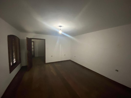 Imagem 6 de 11 de Chacara Com Otimo Espaço E Area De Lazer Na Cidade De Aruja J.01