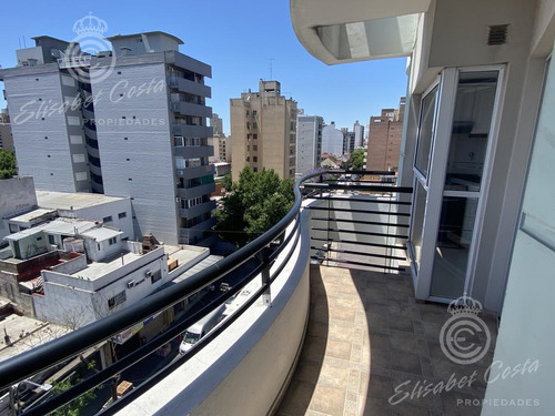 Imagen 4 de 22 de Semipiso De 3 Ambientes Al Frente Con Dos Balcones.