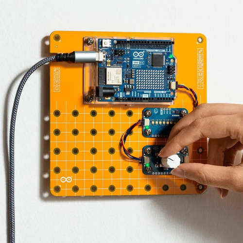 Arduino Plug And Make Kit Akx00069