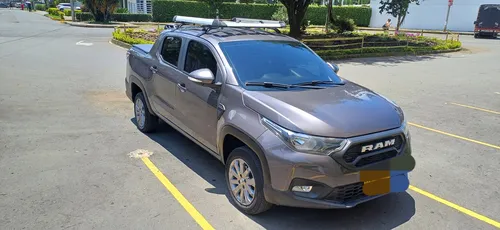 Ram 700 Big Horn 2022 Doble Cabina Mecanica 4x2.