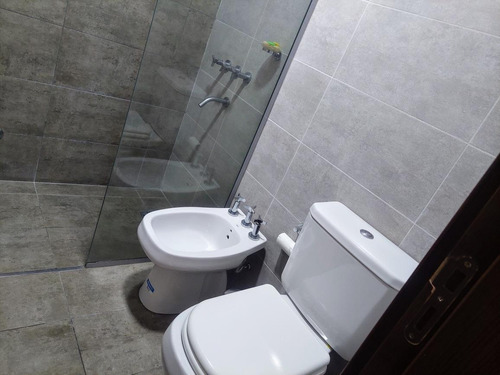 Imagen 16 de 30 de Departamento En Venta - 1 Dormitorio 1 Baño - Balcon - 49 Mts2 - Villa Carlos Paz
