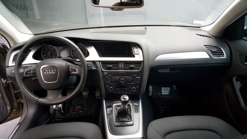 Imagen 3 de 12 de Audi A4 1.8 Tfsi Manual